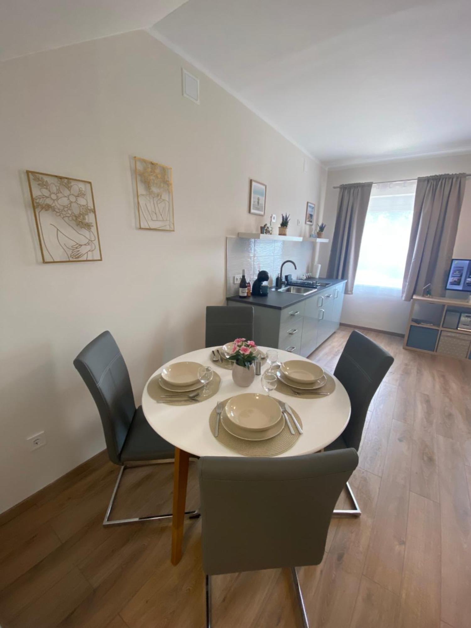 Azur Panorama Apartman Alsoors Exterior photo