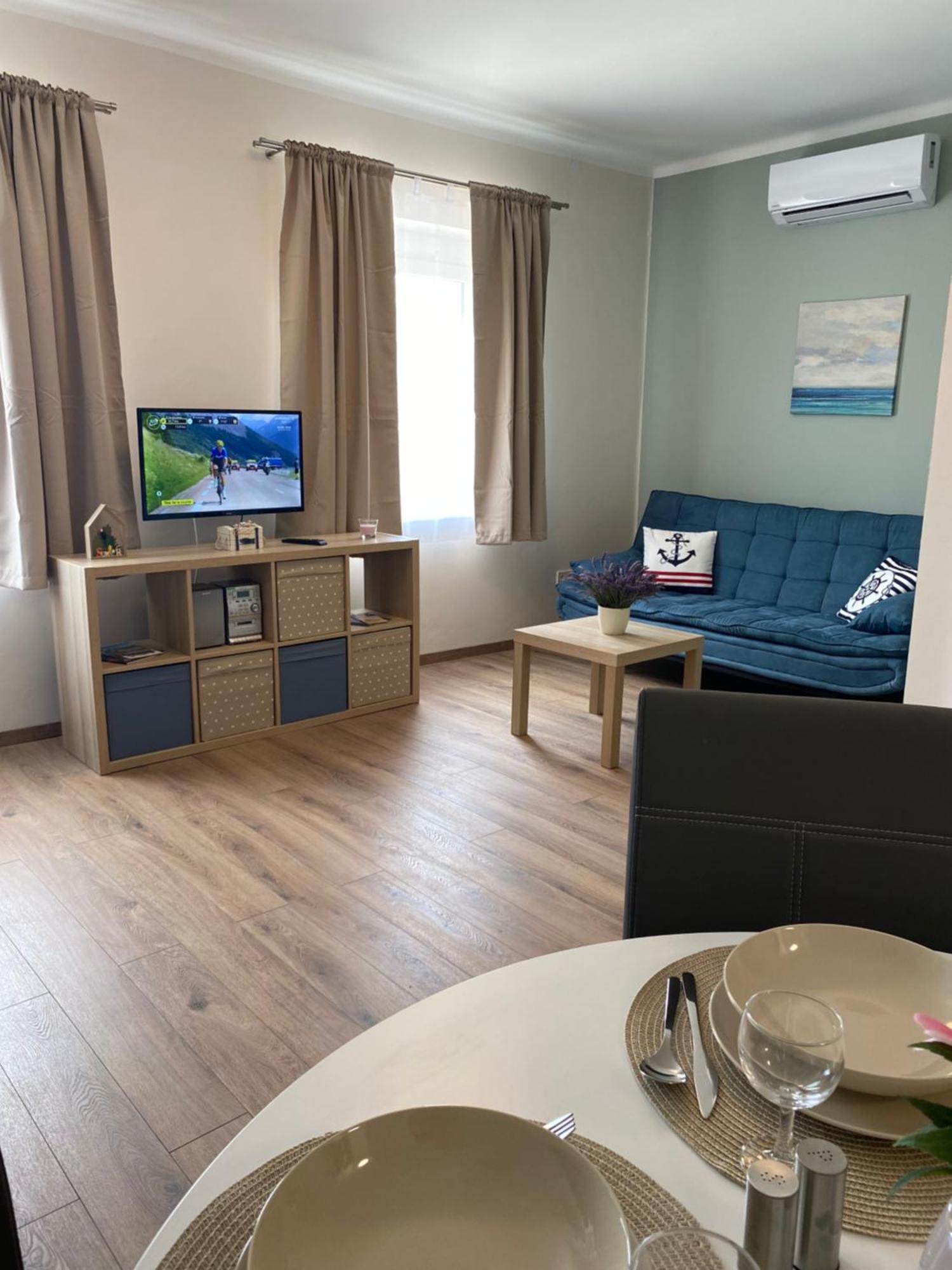 Azur Panorama Apartman Alsoors Exterior photo
