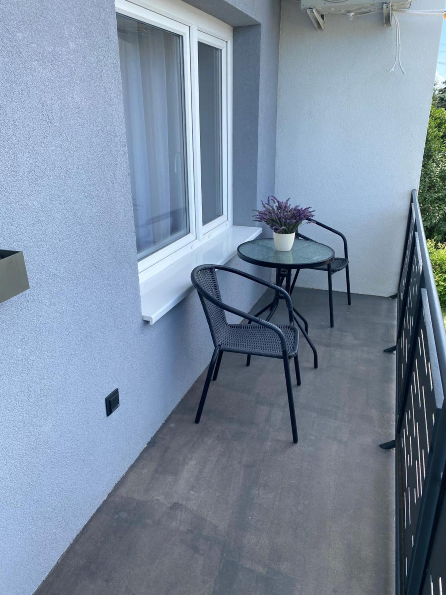Azur Panorama Apartman Alsoors Exterior photo
